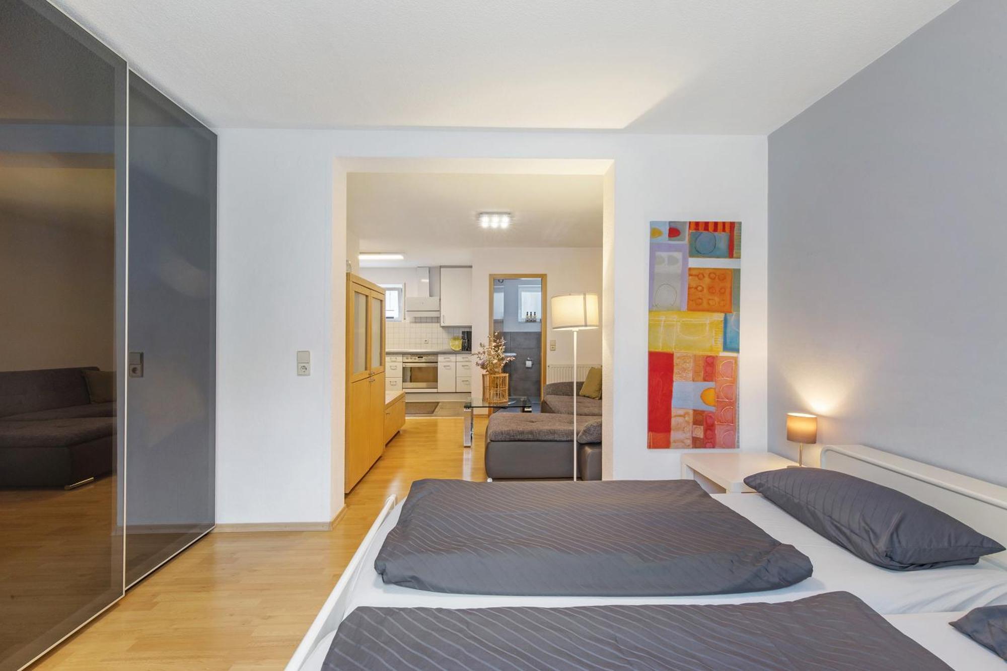 Ferienwohnung Emilia, 36Qm Мюнзинген Экстерьер фото
